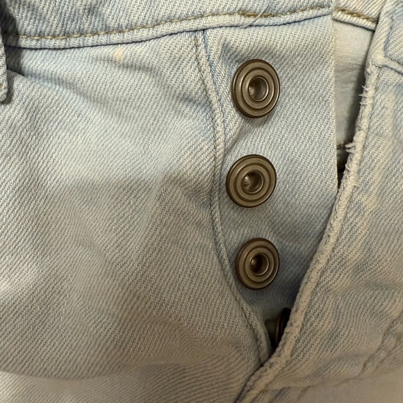 GUESS shorts - Picture 3 of 7